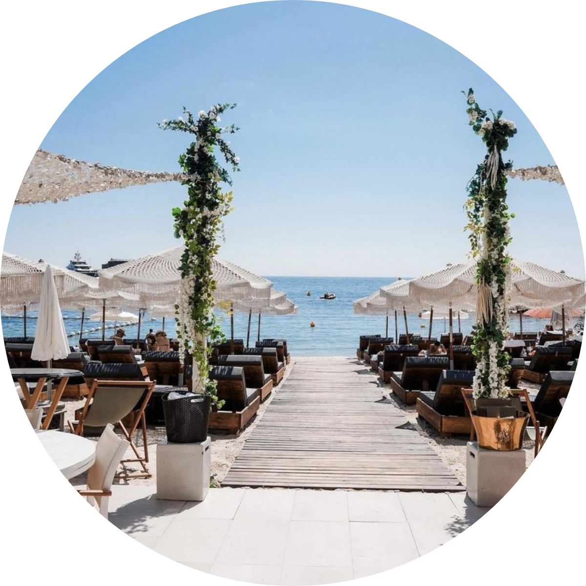 Petit-déjeuner Naos Beach